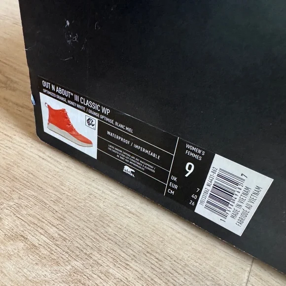 🍊 Orange Sorel rain booties | Size 9 - Picture 2 of 6